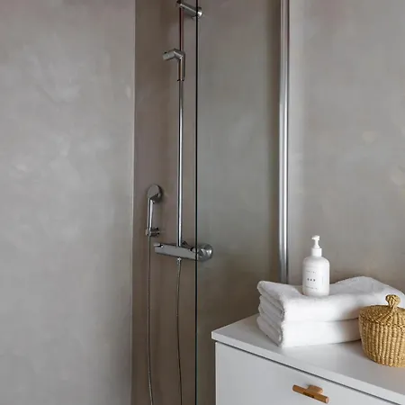 Photographers House Close To The Metro * 에스포