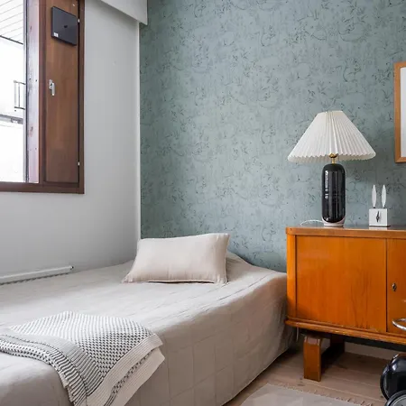 Photographers House Close To The Metro * 에스포