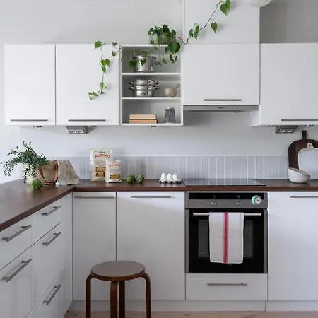 Photographers House Close To The Metro * 에스포